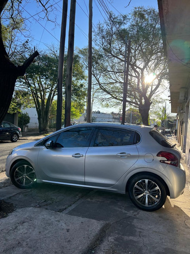 Peugeot 208 1.6 Allure Plus Hdi