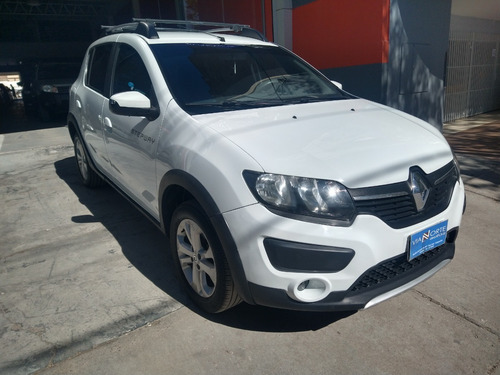 Imagen 2 de 10 de Renault Sandero Stepway Privilege 2016