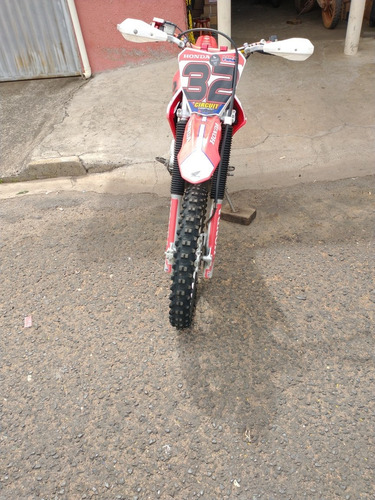 Imagem 4 de 4 de Honda Crf 250f