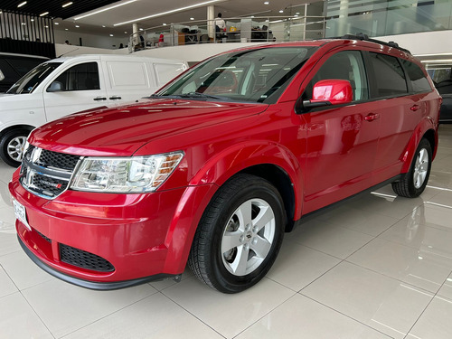 Dodge Journey 2.4 Se 7 Pasajeros At