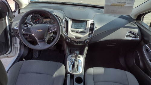 Imagen 8 de 15 de Chevrolet Cruze 2017 1.4 Premier At