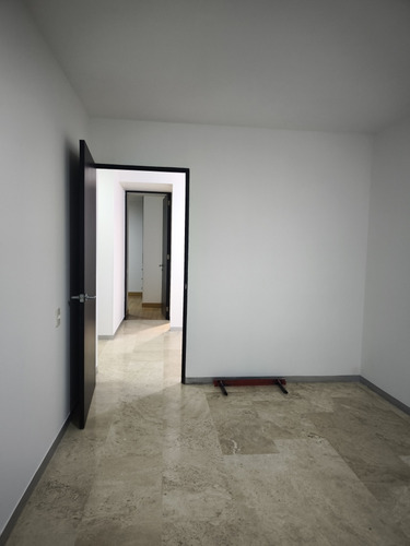 Departamento De 3 Recamaras En Adolfo Prieto