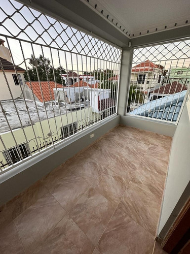 Imagen 22 de 28 de Hermosa Casa