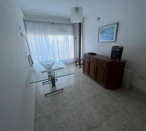 Casa 3 Amb Con Cochera Berazategui Centro