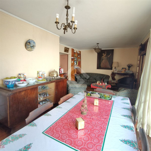 Casa En Venta De 3 Dorm. En Viña Del Mar Oriente