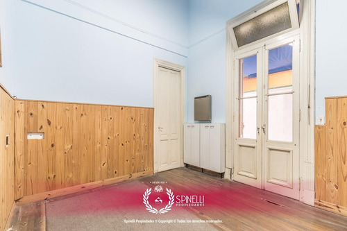 5amb C/dep · 211m² · Pb! 2 Patios! S/exp! Apto Prof! A Refacc! · Oportunidad!
