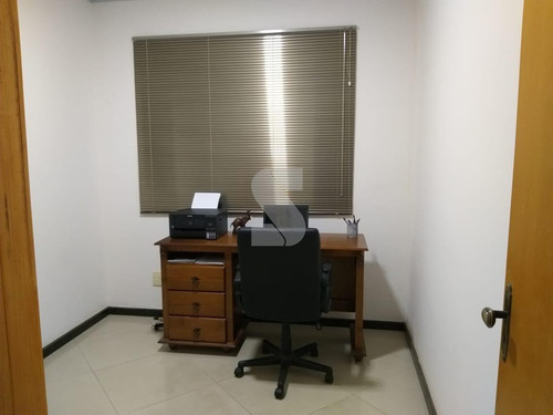 Imagem 8 de 18 de Casa À Venda, 3 Quartos, 1 Suíte, 3 Vagas, Europa - Contagem/mg - 27502