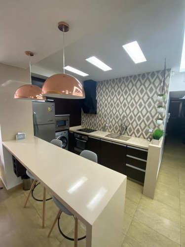 Imagen 5 de 13 de Venta Apartamento De Lujo En El Milagro