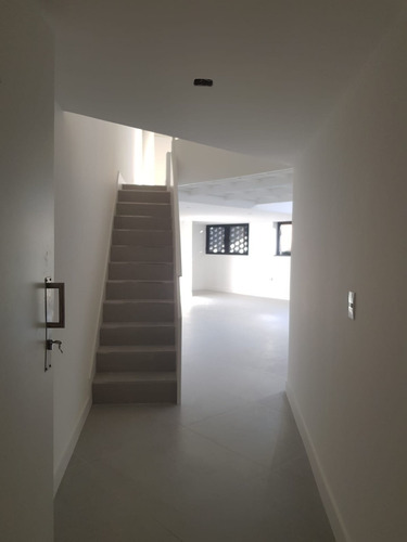 Imagen 8 de 18 de Venta 3 Amb Duplex - Atelier Estudio Apto Airbnb