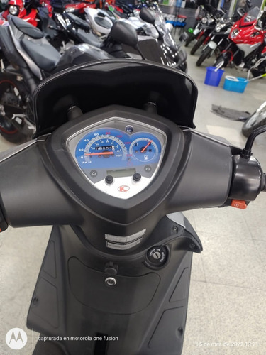 Imagen 2 de 10 de Kymco Agility 200