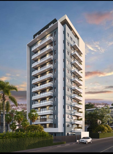 En Venta Apartamento En La Avenida Hispanoamericana