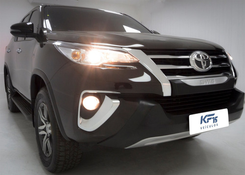 Toyota Hilux Sw4 2.7 Srv 7 Lugares 4x2 16v Flex 4p