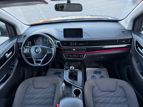 Dongfeng Sx6 2.0cc 2020 3 Corridas De Asientos