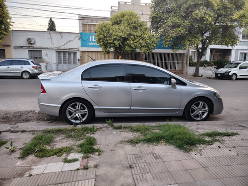 Honda Civic 1.8 Exs Mt