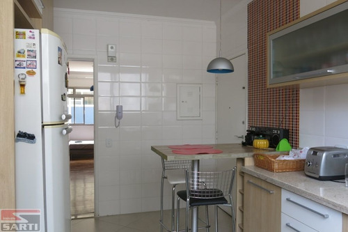 Imagem 9 de 15 de Apartamento Todo Reformado - St15111