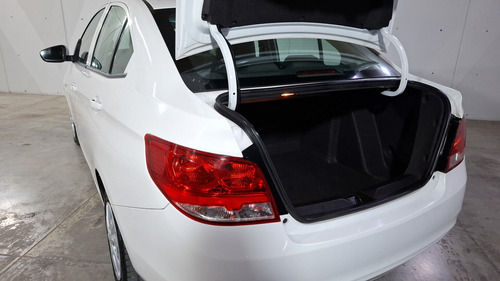 Chevrolet Aveo 1.5 LS A