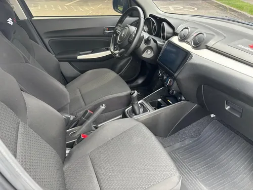 Suzuki Swift Hybrid Más Accesorios