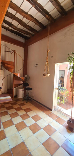 Imagen 12 de 15 de Venta De Dpto, Casa Estudio O Local Gastronómico En Barrio Güemes O Nva Córdoba