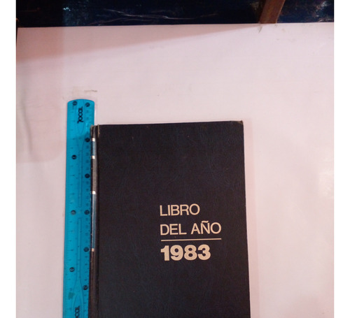 Libro Del Año 1983 Grolier