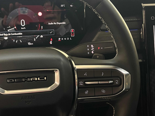 GMC Acadia Denali
