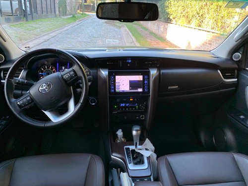 Toyota Sw4 2.8 Srx 177cv 4x4 7as At 2018