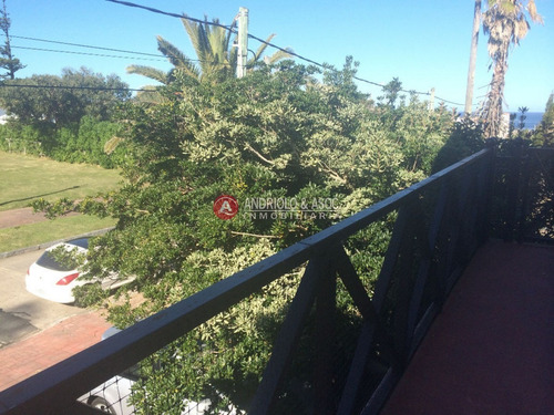 Casa En Venta, Peninsula, Punta Del Este, 4 Dormitorios.- Ref: 6618