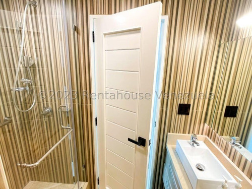 Apartamento En Venta El Rosal Jose Carrillo Bm Mls #24-22780