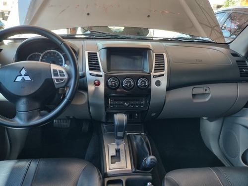Imagem 6 de 8 de Pajero 3.2 Hpe 4x4 7 Lugares 16v Turbo Intercooler Diesel...