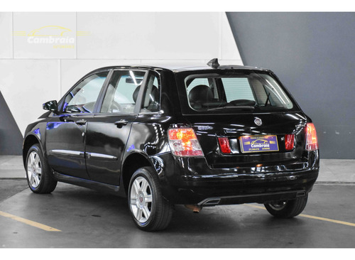 Fiat Stilo 1.8 MPI ATTRACTIVE 8V FLEX 4P AUTOMATIZADO