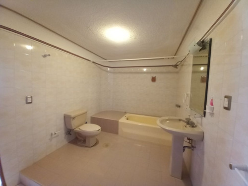 Imagen 10 de 17 de Amplio Departamento En Venta Con Vigilancia