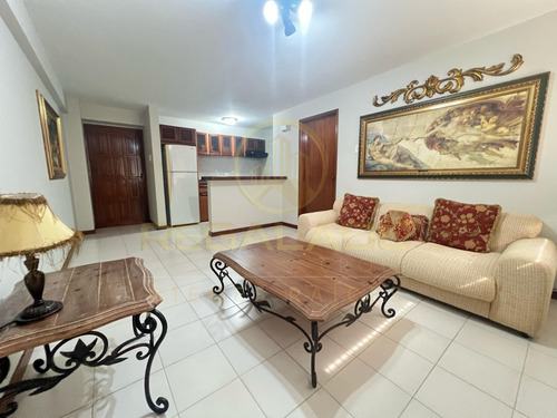 Esaa-591 Zona Norte Apartamento Edificio Molokai Avenida Cecilio Acosta