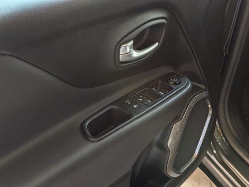 Jeep Renegade Long. T270 1.3 TB 4x2 Flex Aut.
