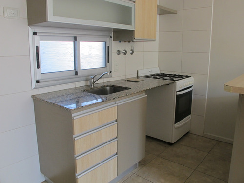 Departamento De 3 Ambientes Con Balcon