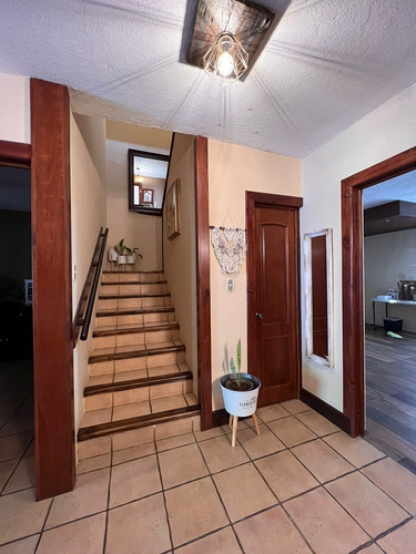 Imagen 14 de 30 de Vendo Hermosa Casa, Excelente Diseño Con Finos Acabados De Madera