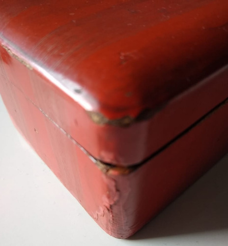 Caja Japonesa Laca Rojo Dragón Filigranas C/ Polvo Dorado (Usado)