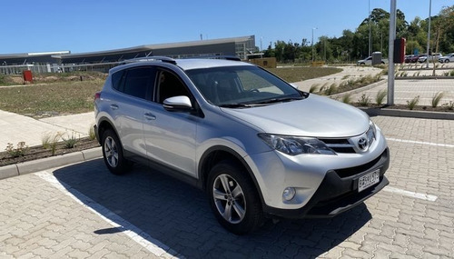 Toyota Rav4 2.0 2015