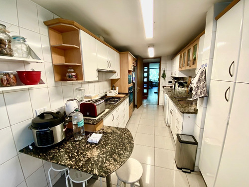 Imagen 10 de 23 de Espectacular Departamento Dúplex En Bicentenario, Vitacura