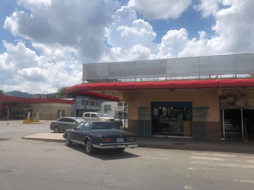 T.r. Vende Centro Comercial Santa Ana Ii. Av. Universidad Naguanagua Cod. 280892