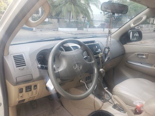 Toyota Fortuner 2.7l 4x2
