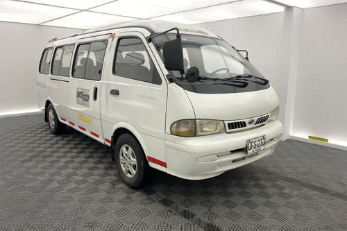 Kia Pregio 3.0 Prgg 8 L 2002