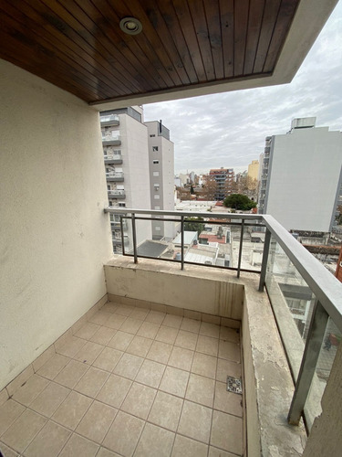 Imagen 12 de 12 de En Venta Monoambiente Amplio C/ Balcon En Edif Al Fte A Cuadras De La Estacion En Lanus (015)