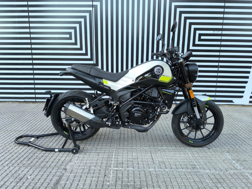 Benelli Leoncino 250