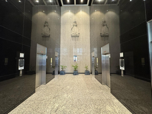 Oficinas En Alquiler - 800m2 - San Nicolas - Centro