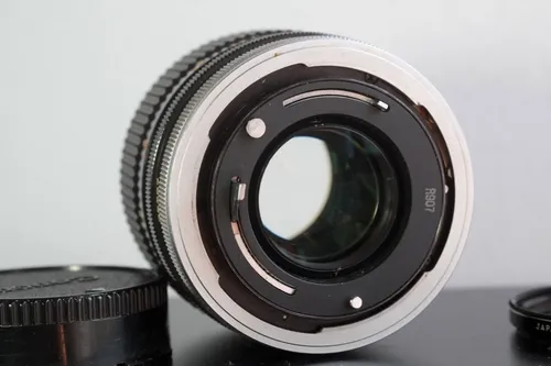 Canon FD 100mm f/2.8 S.S.C. | Vintage Lens Review & Specs