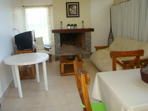 Cabaña 2/6 Pers Cochera/ Alarma/ Impecable