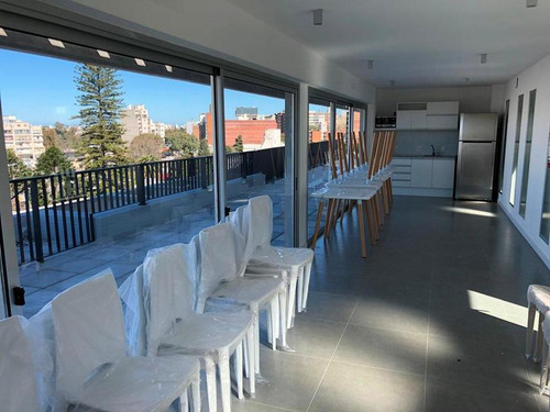 Venta 3 Dormitorios. Piso 5. Luminoso. Con Renta.