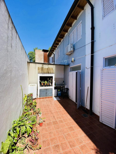 Venta De Casa En Pasaje Puerto Belgrano 125 Bis