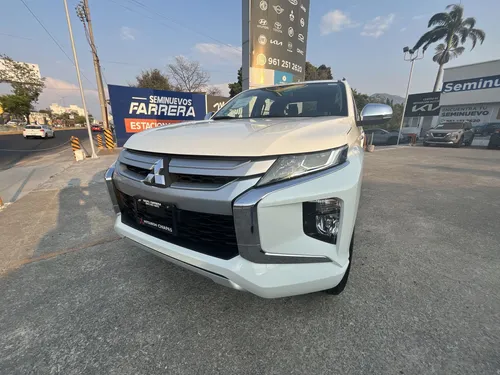 Mitsubishi L200 2.4 Glx Cabina Doble 4x2 Mt