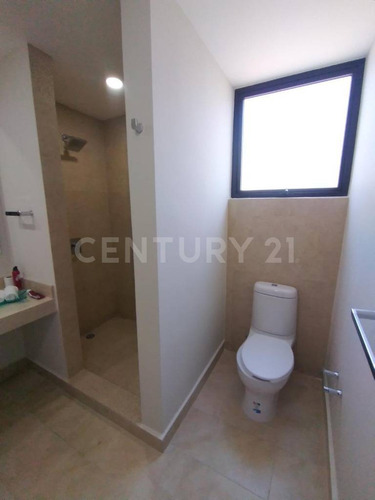 Departamento En Venta 1 Hab En Lagunas De Mayakoba, Playa Del Carmen P3536
