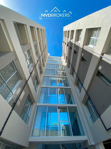 Imagen 9 de 30 de Apartamento A La Venta De 2 Dormitorios En La Blanqueada A Estrenar Con Patio | Av. 8 De Octubre Y Jaime Cibils | Vis |